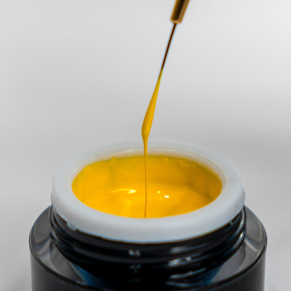 Canary Liner Gel Hover