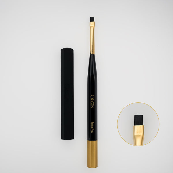 Petite Flat Brush